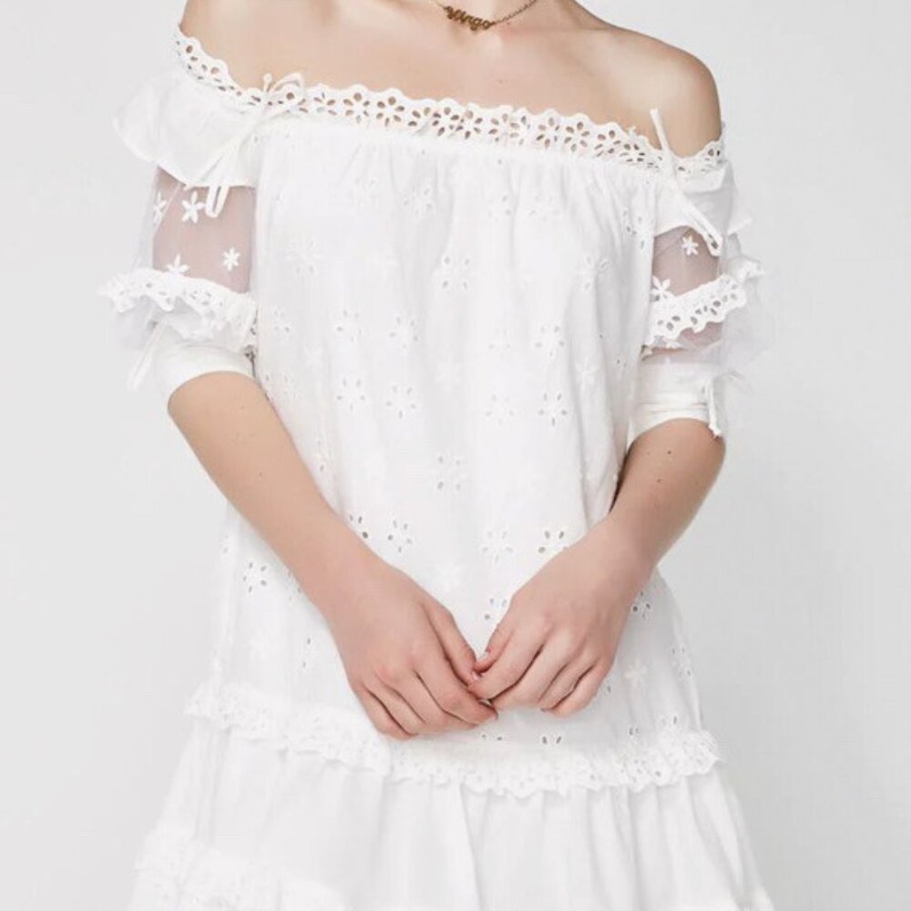 FOR LOVE & LEMONS Hermosa Eyelet Off-Shoulder White Swing Dress | Small